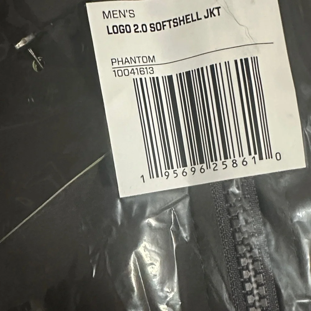 Ariat men’s Logo 2.0 Softshell Jacket nwt